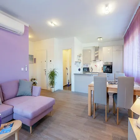Apartment In Zadar Near Sea Organ, Cleaning Included Apartment *