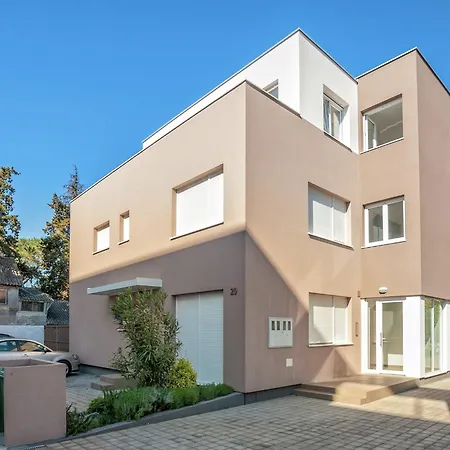 Apartment In Zadar Near Sea Organ, Cleaning Included Zadar